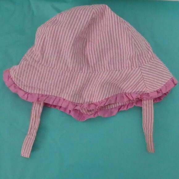 Unbranded | OS one size | Pink Striped Sun Hat | Ruffle Brim | Velcro Chin Strap - Picture 1 of 10